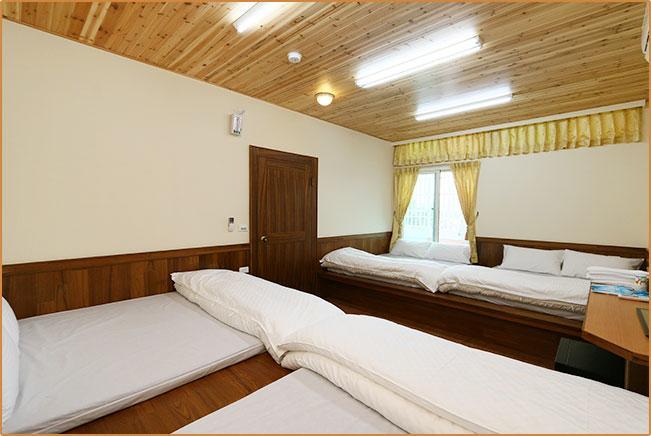 Happy Owner B&B Ruisui Bagian luar foto