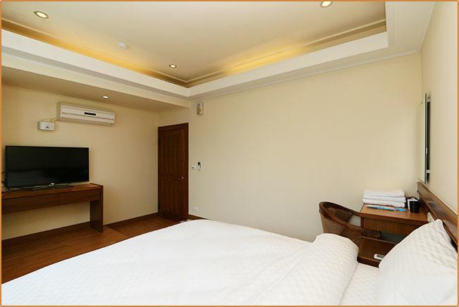 Happy Owner B&B Ruisui Bagian luar foto